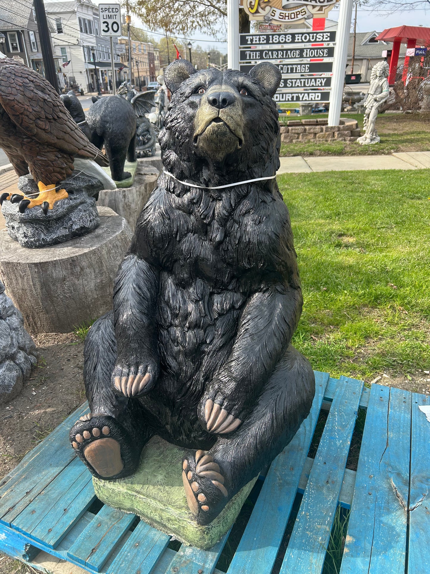 X-Large Sitting Bear