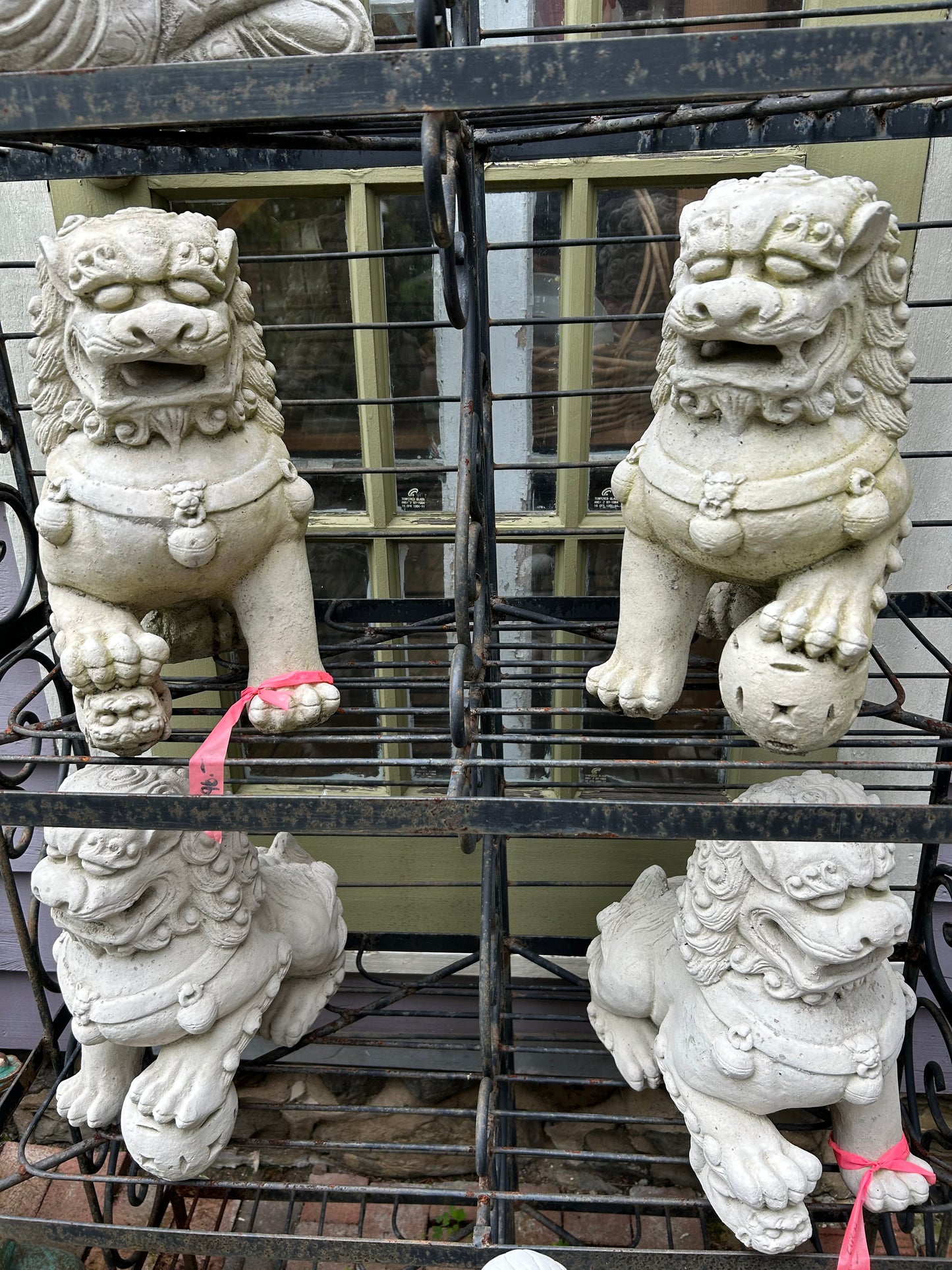 Small Foo Dog
