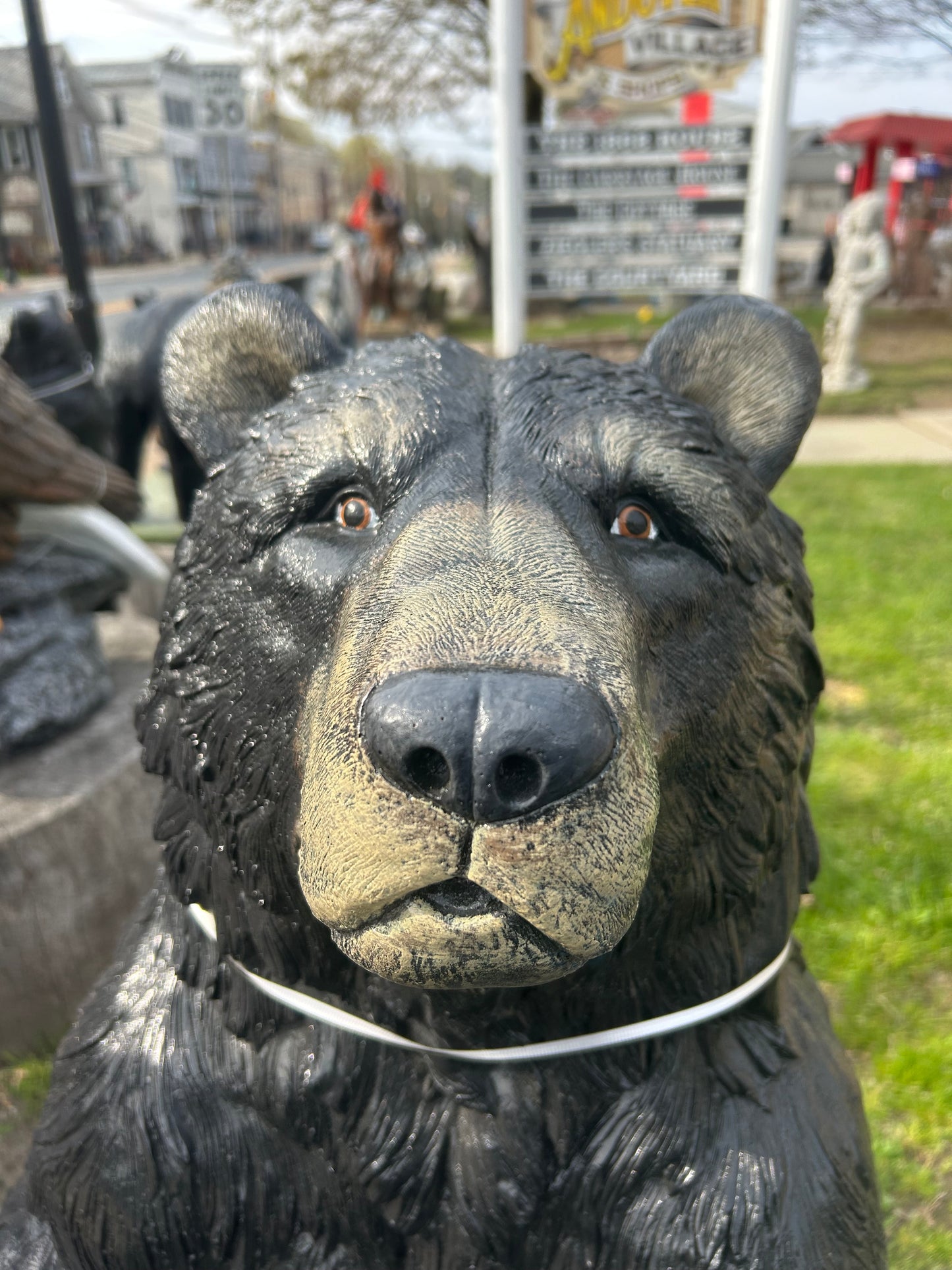 X-Large Sitting Bear