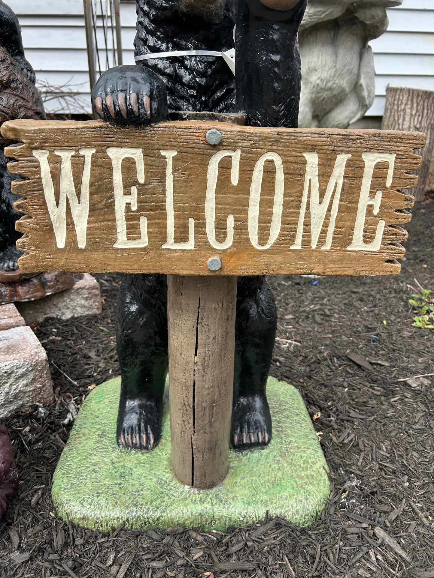 Bear w/ Welcome Sign Statue