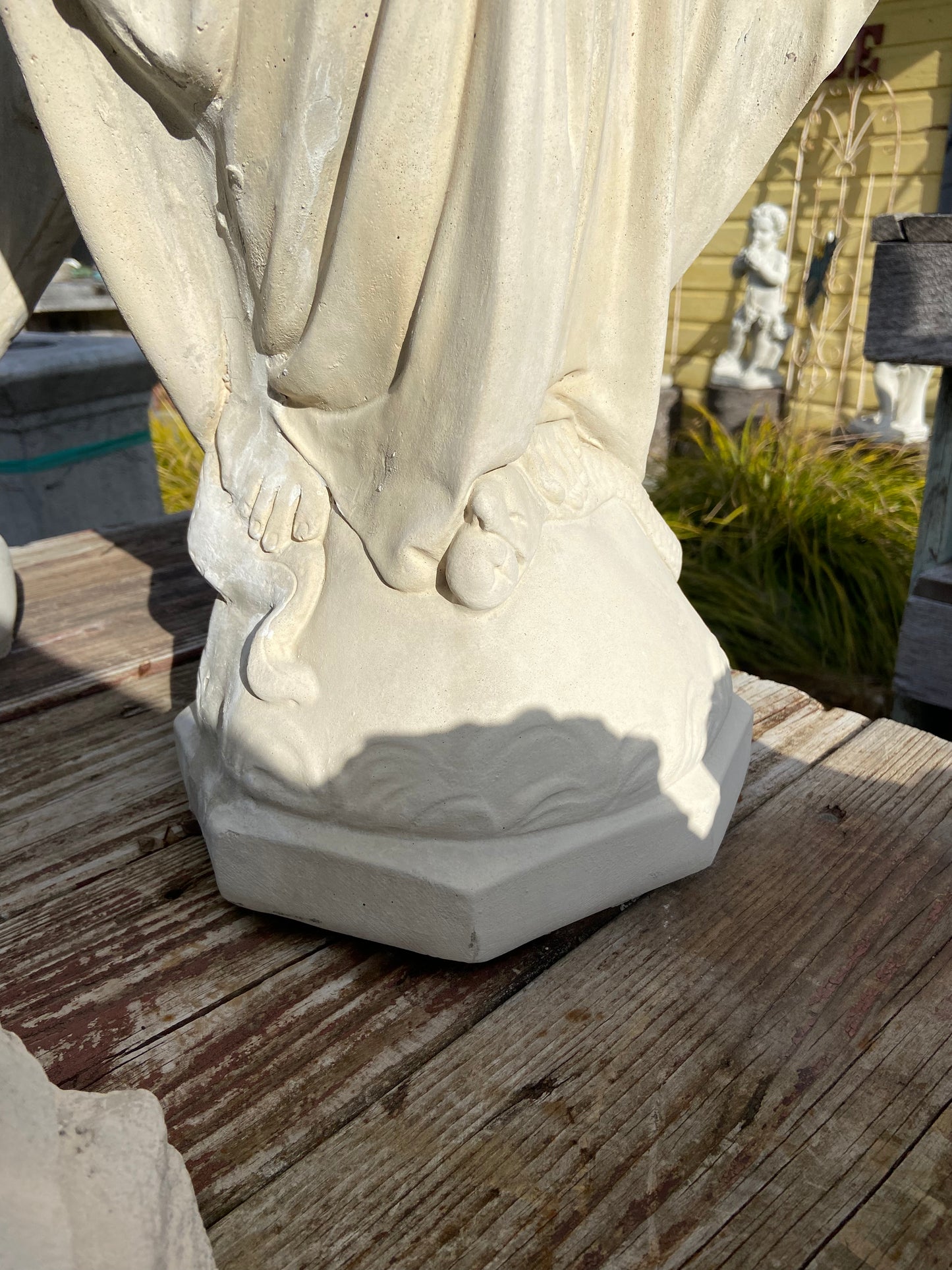 Large Madonna Unpainted