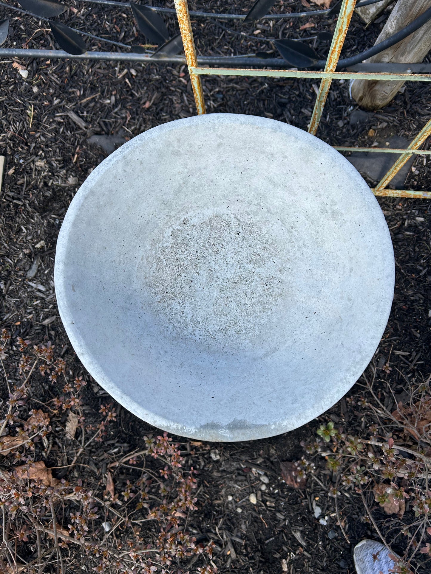 Giving Hands Birdbath