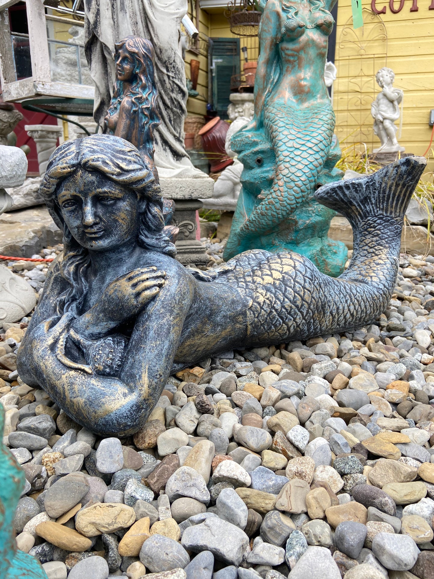 Lying Mermaid