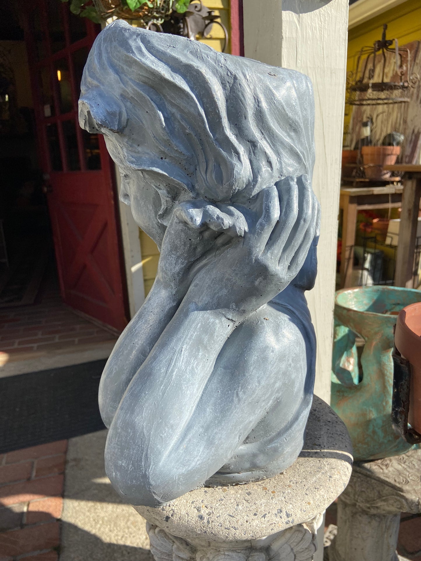 Bashful Pothead Planter