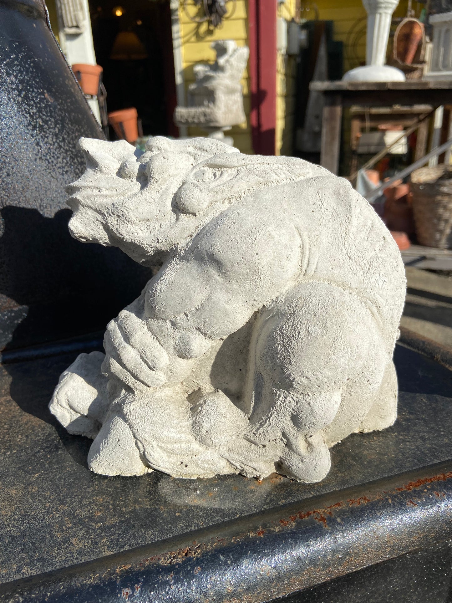 Large Fisted Gargoyle