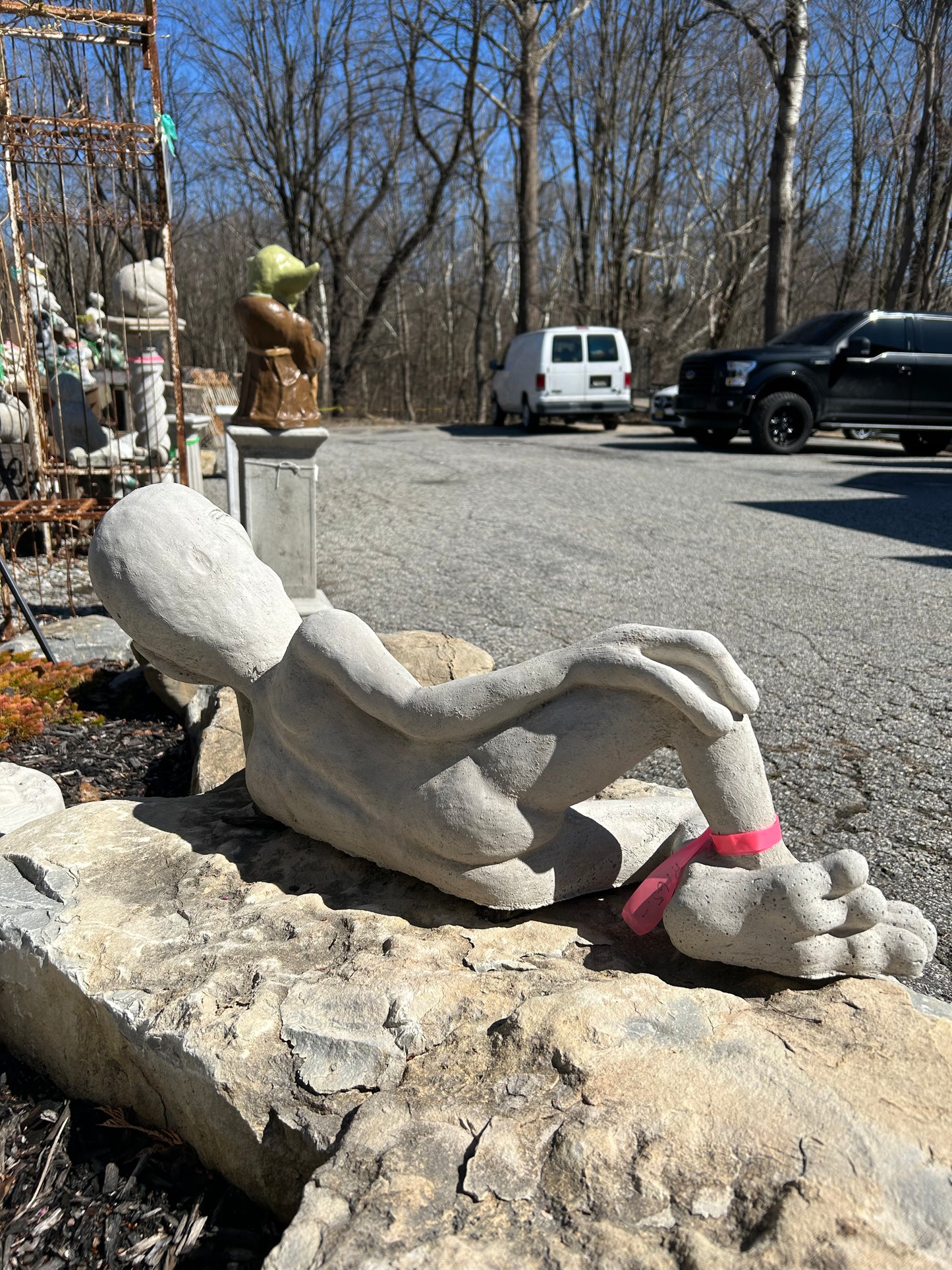 Laying Alien