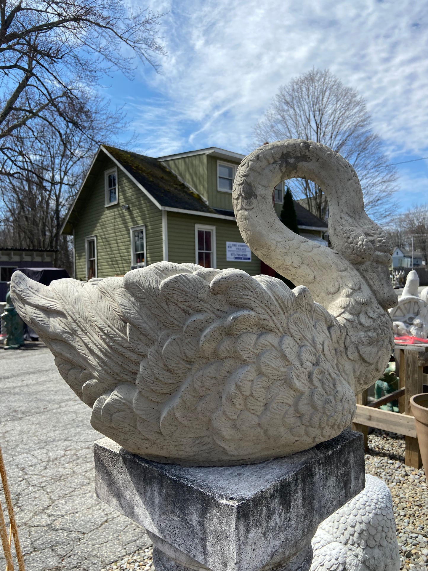 Medium Swan Planter