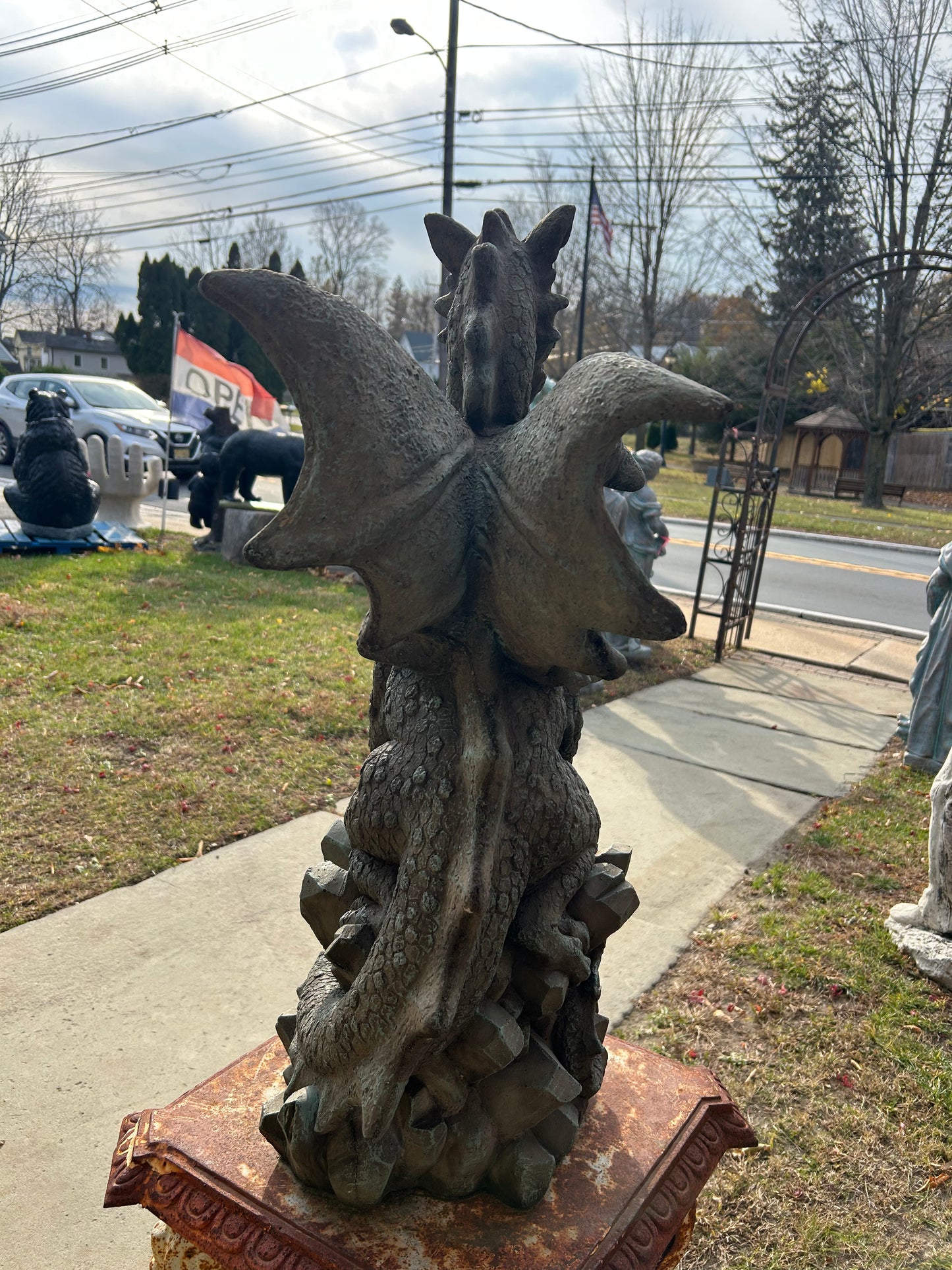 Large Sitting Dragon