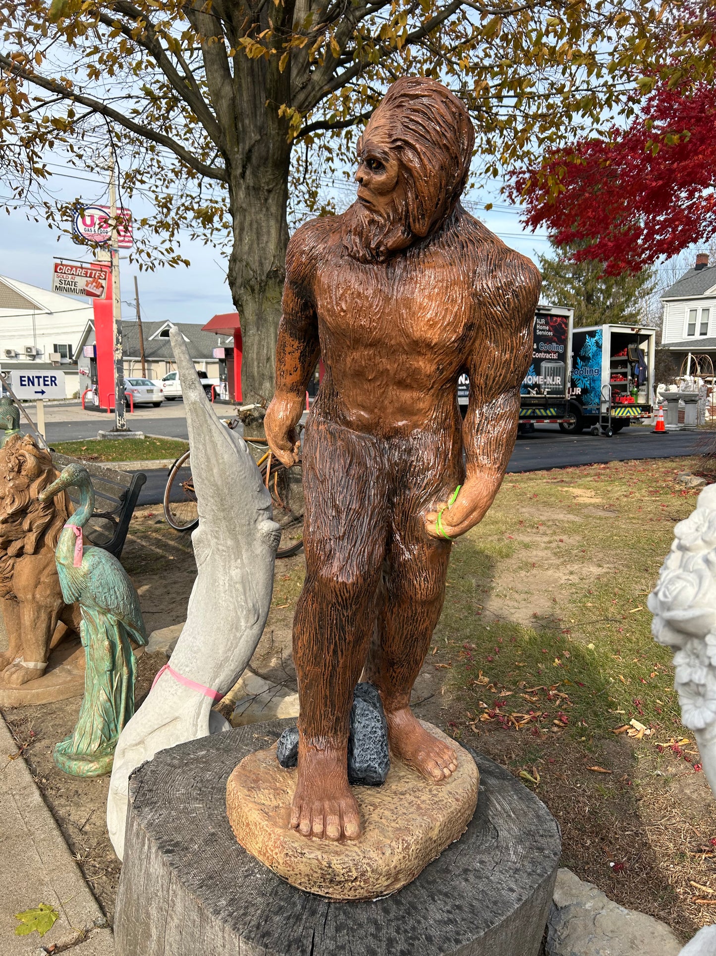 Large Bigfoot 4ft Tall Statue