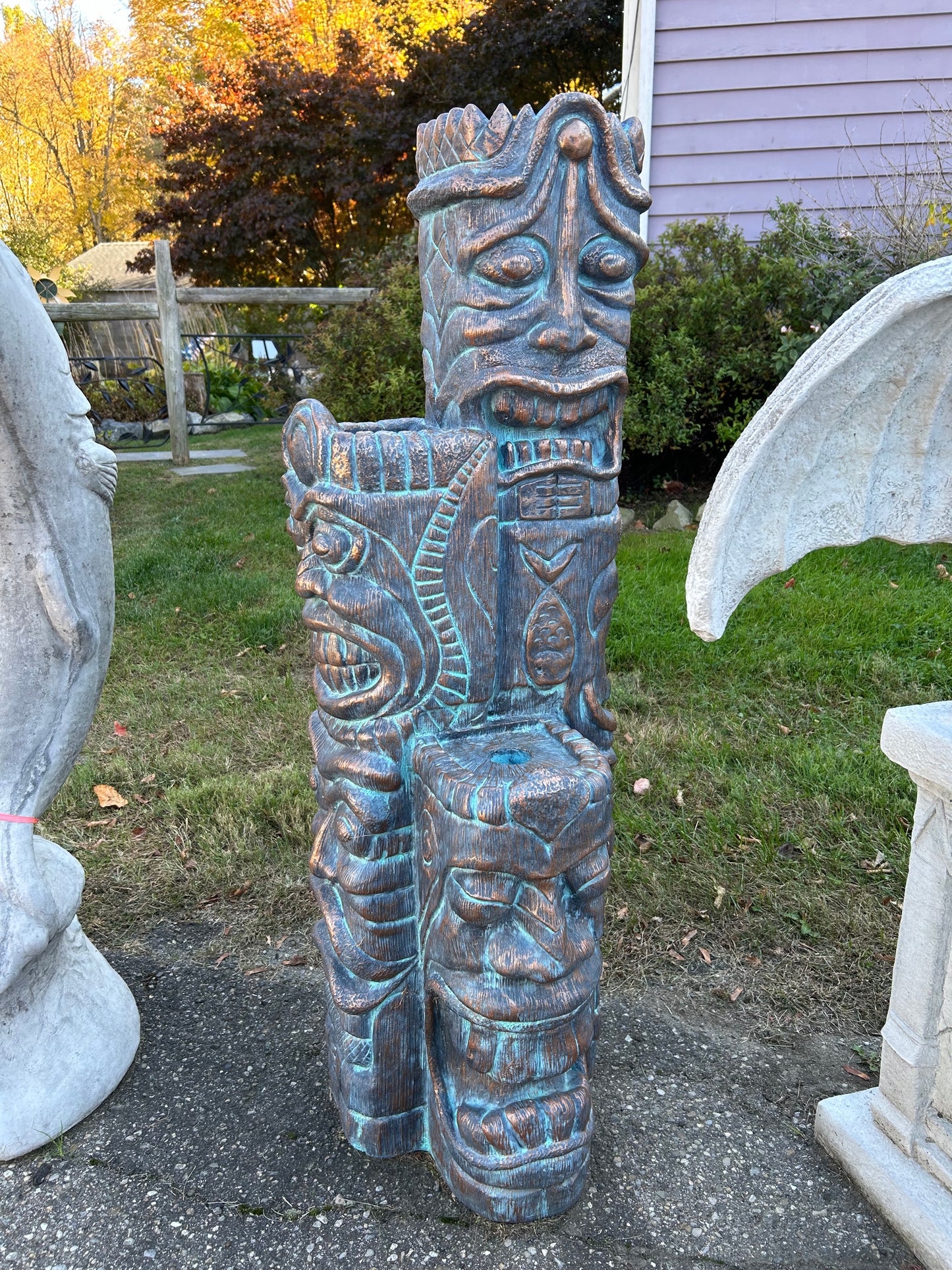 Tri-Tiki