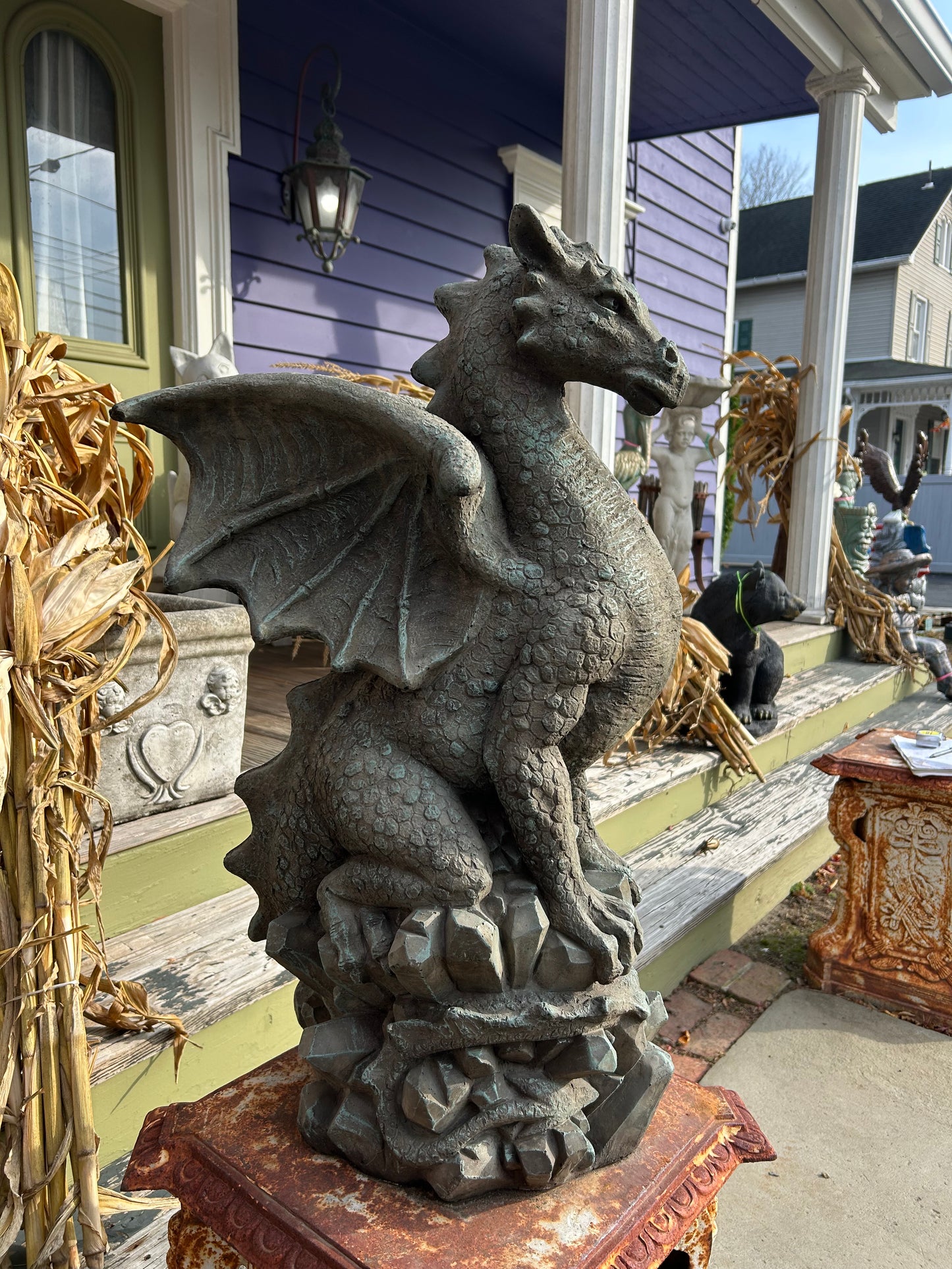 Large Sitting Dragon