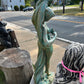 Helen ( woman statue)