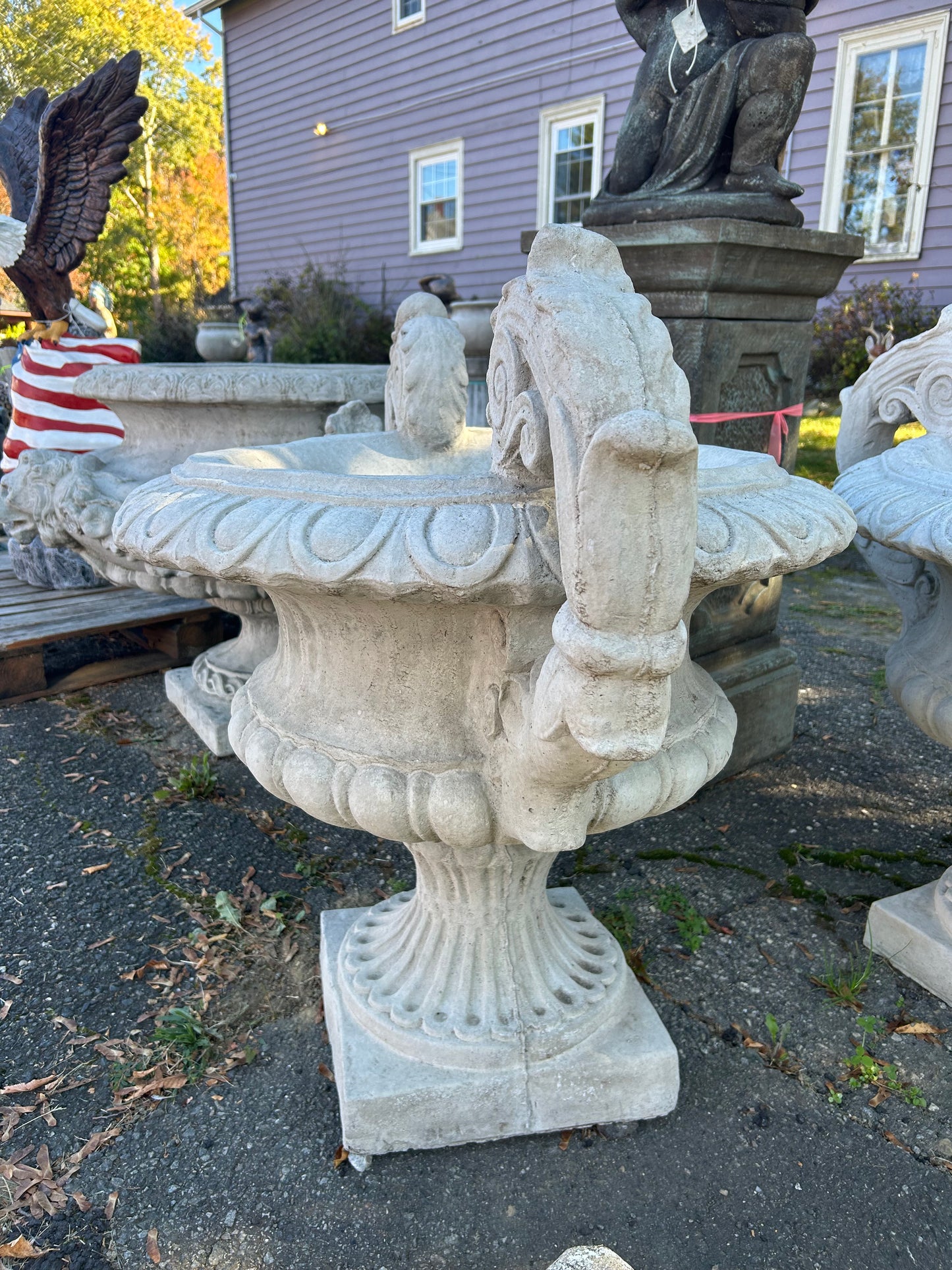 Grande Victorian Estate Planter