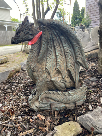 Sitting Dragon