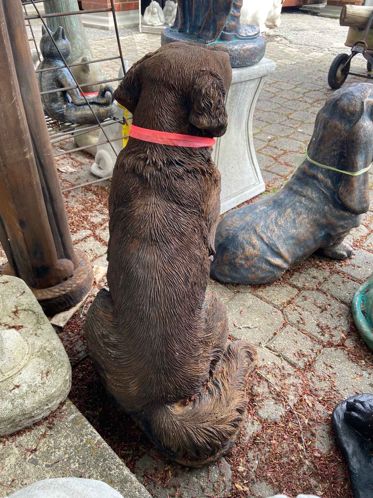 Sitting Retriever