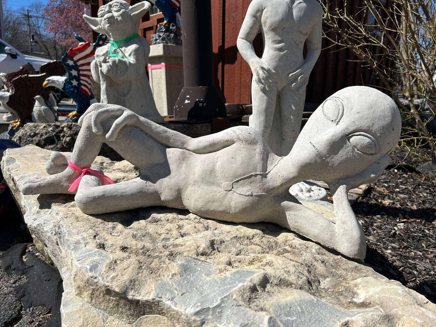 Laying Alien
