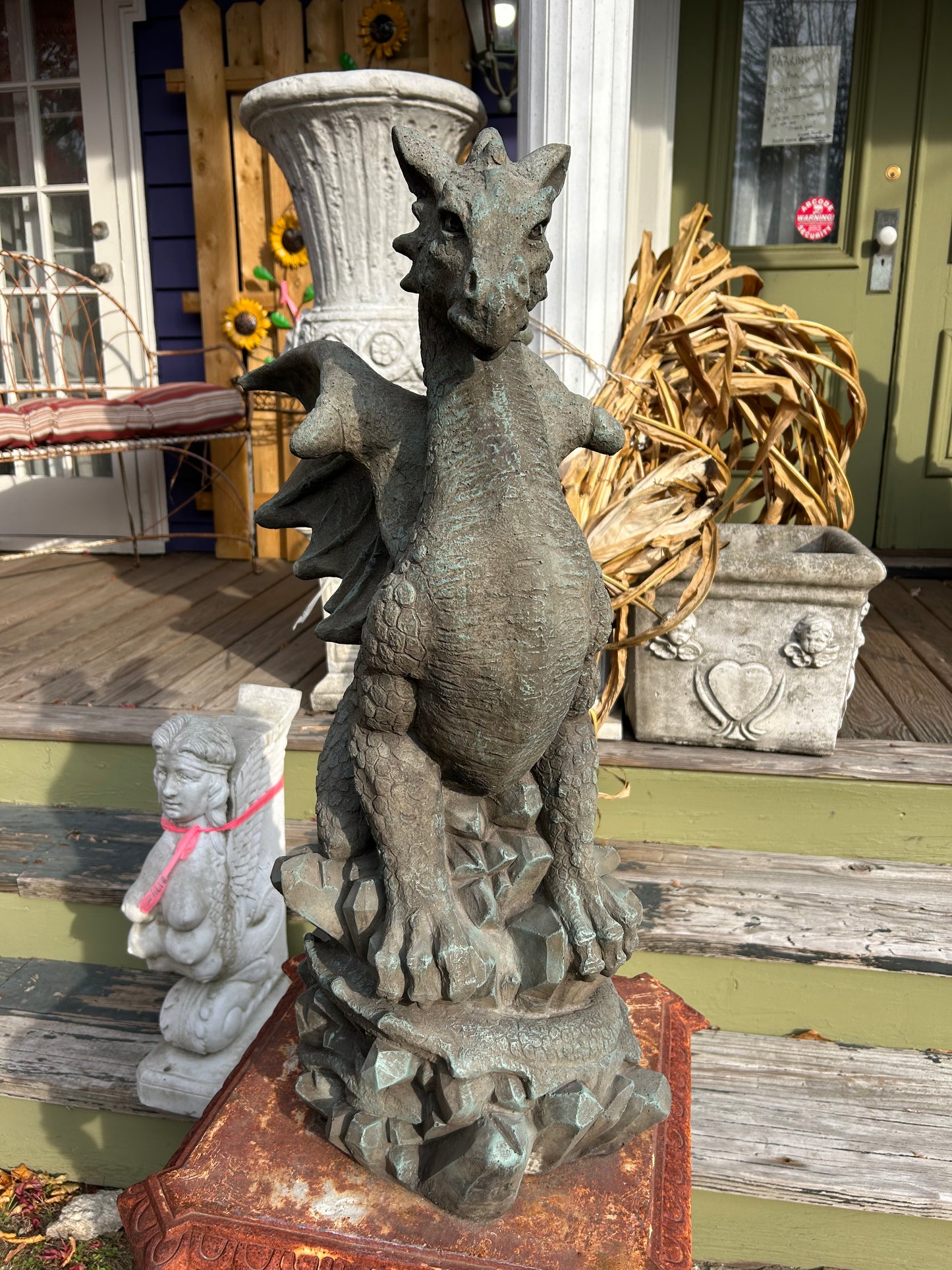 Large Sitting Dragon