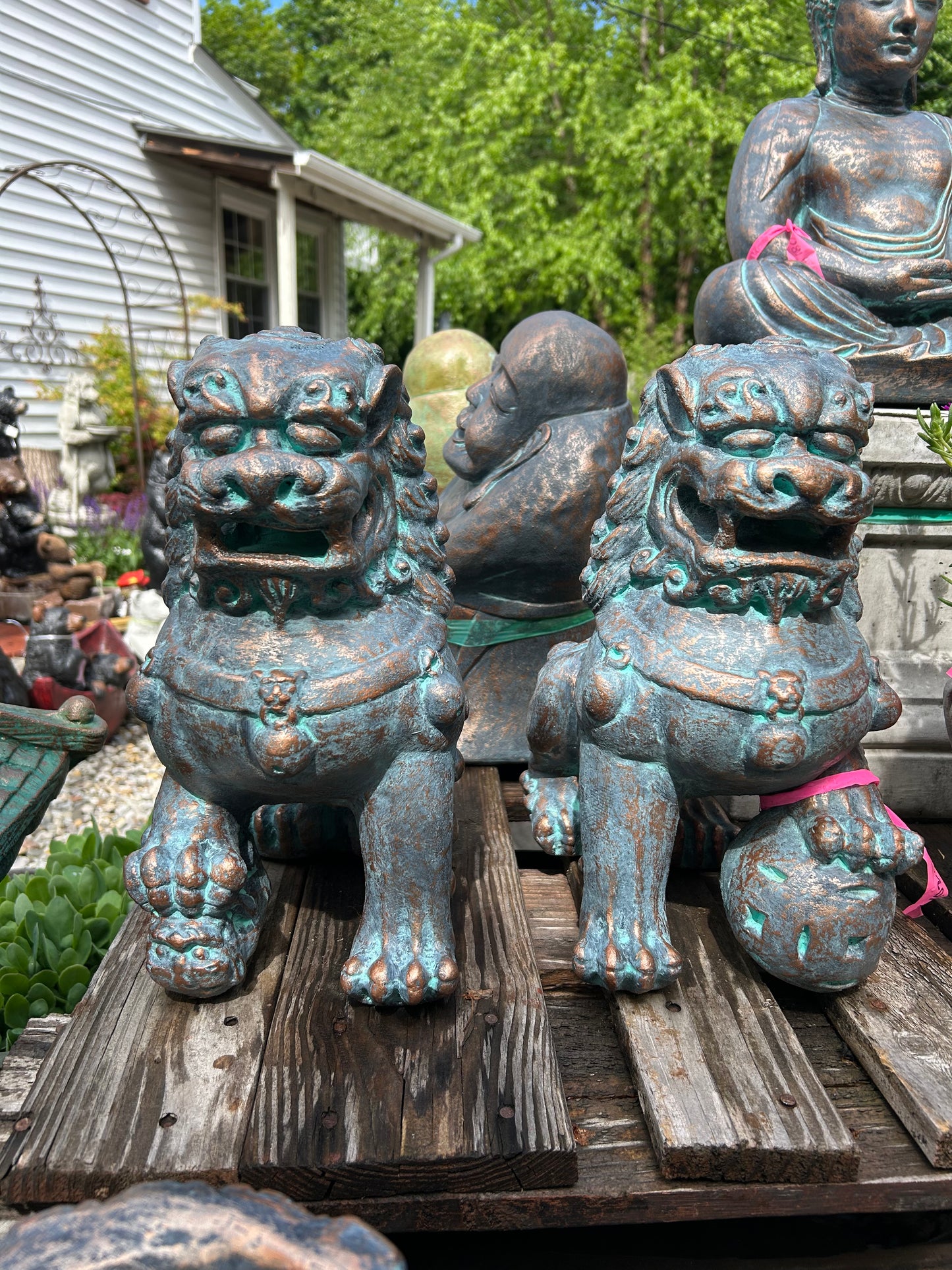 Small Foo Dog