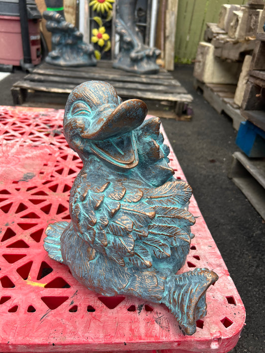 Laughing Duck Up