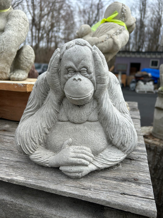 Gorilla: Hear No Evil