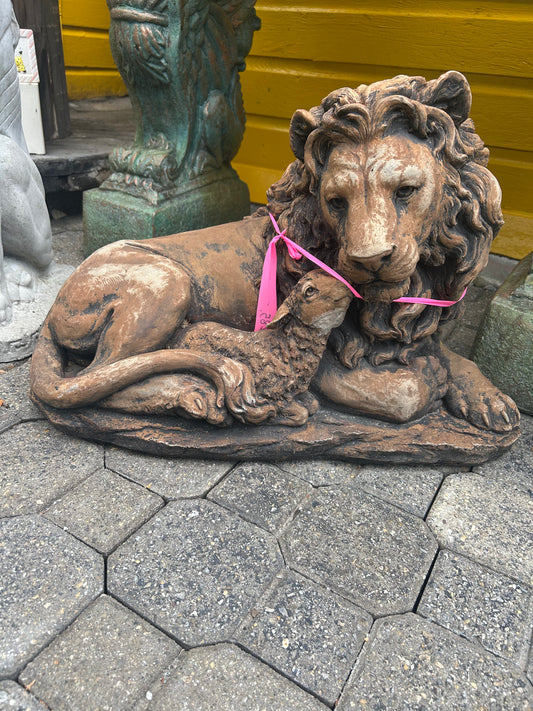 Lion & Lamb