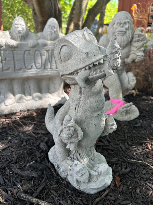 Dino vs Gnomes