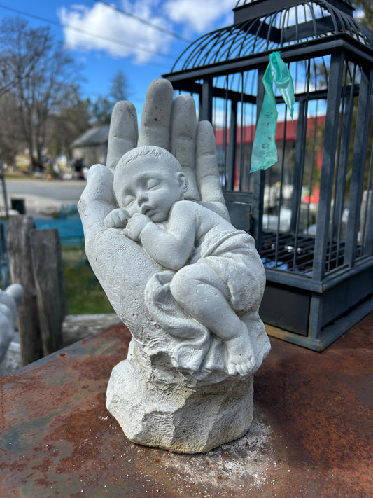 Resting in God’s Hand