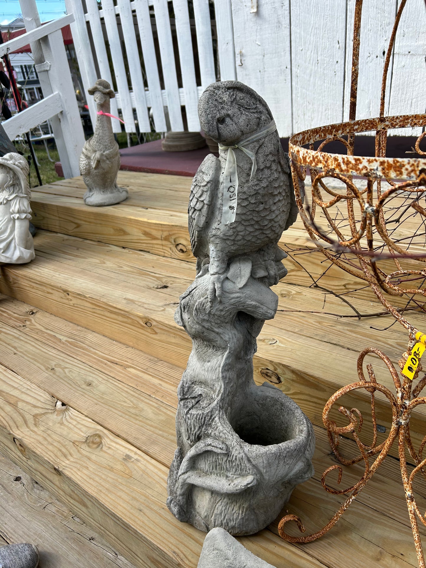 Parrot Planter