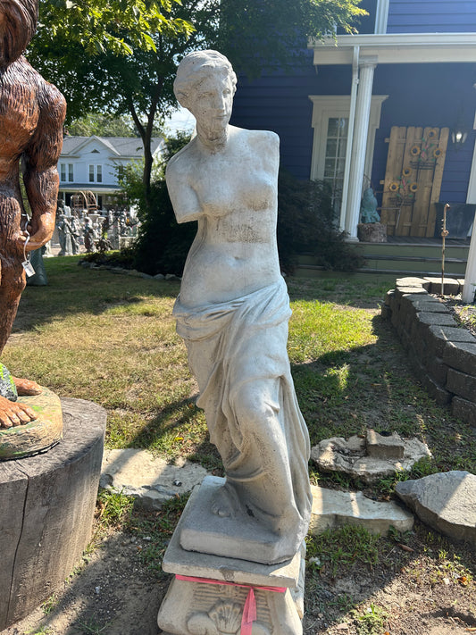 Large Venus Concrete Statue