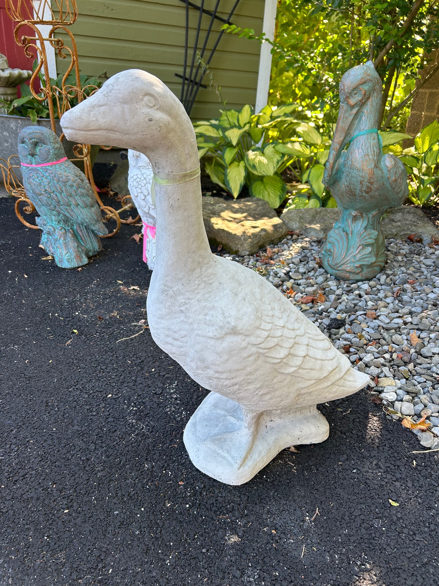 27” Porch Goose