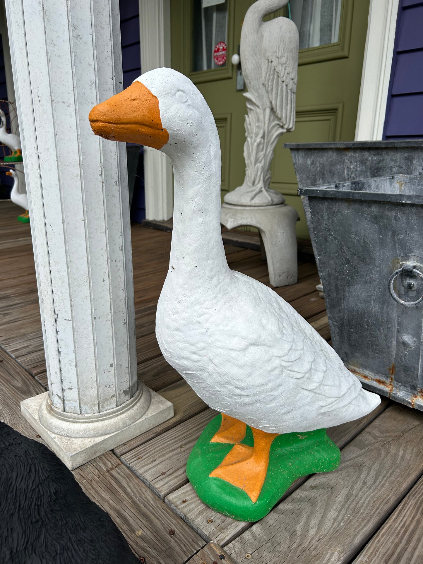 27” Porch Goose