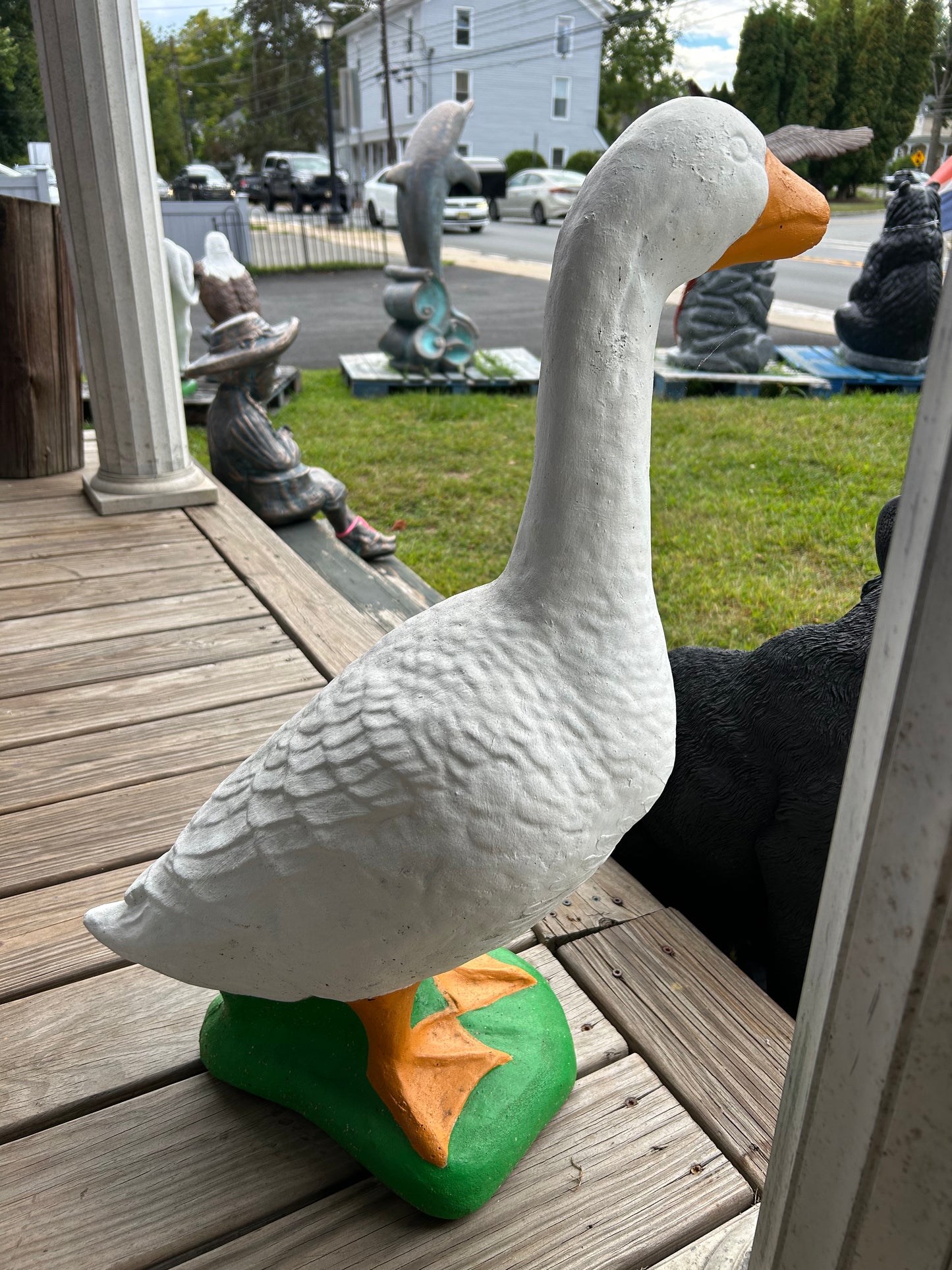 27” Porch Goose