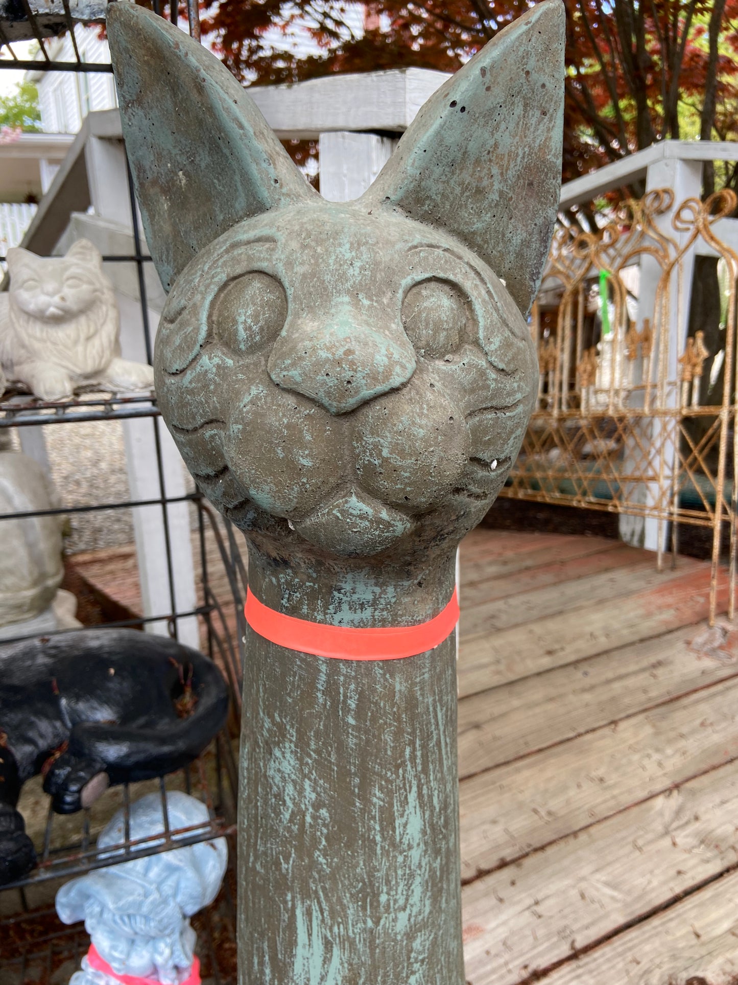 AristoCat Statue