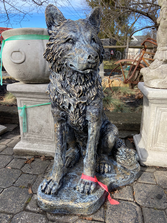 Sitting Wolf