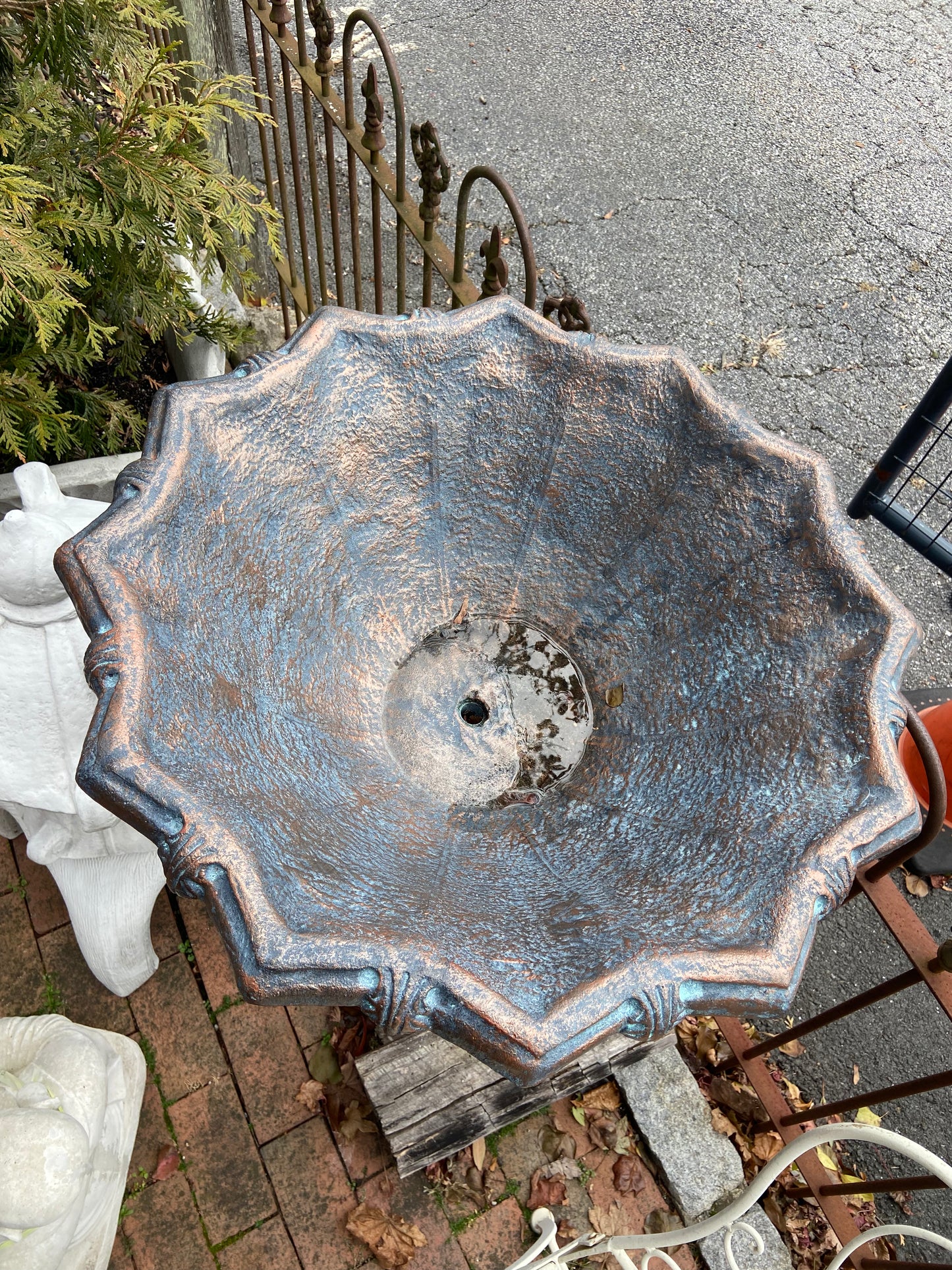 2 Piece Gothic Planter