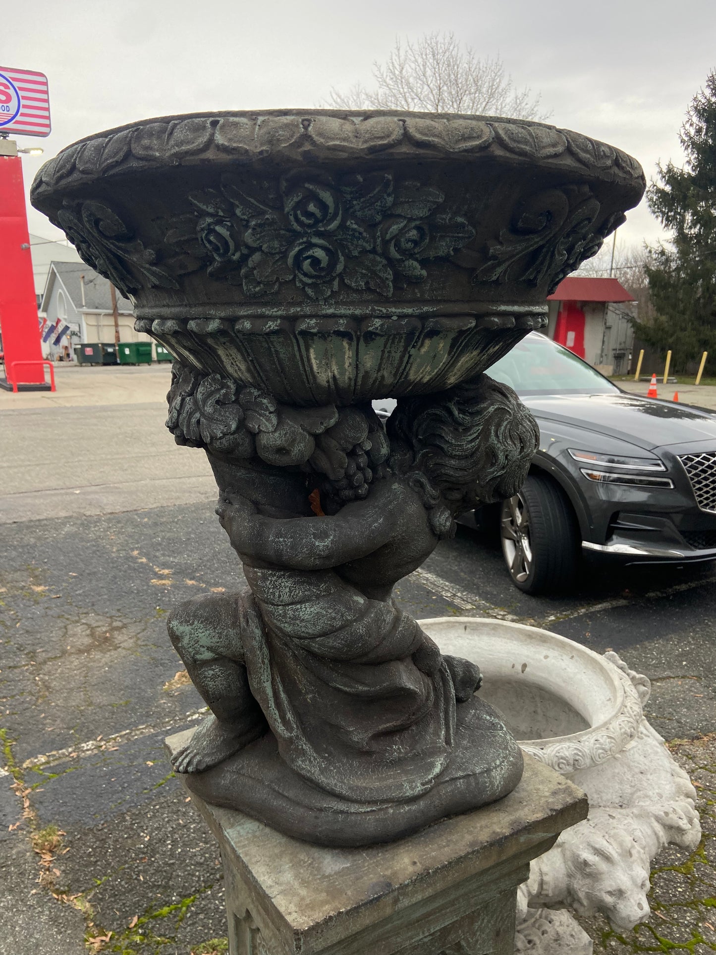Cherub Planter (Right)