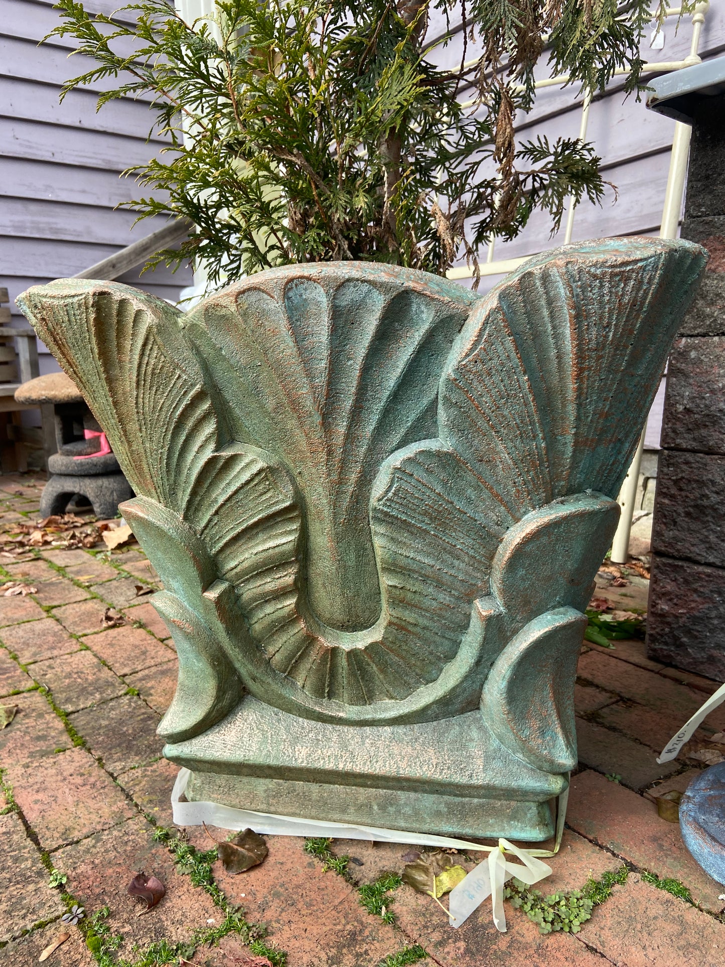 Barcelona Pot