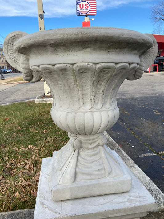 Curtain Planter