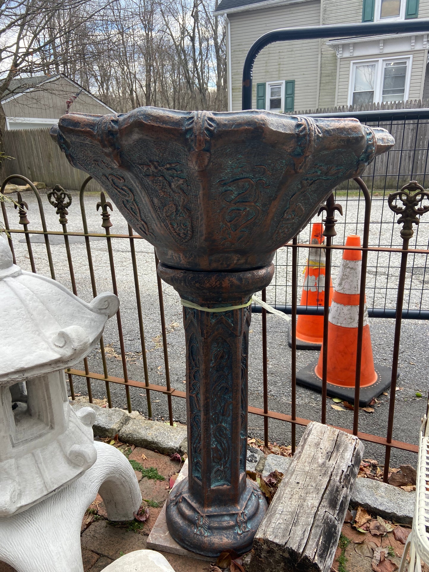 2 Piece Gothic Planter