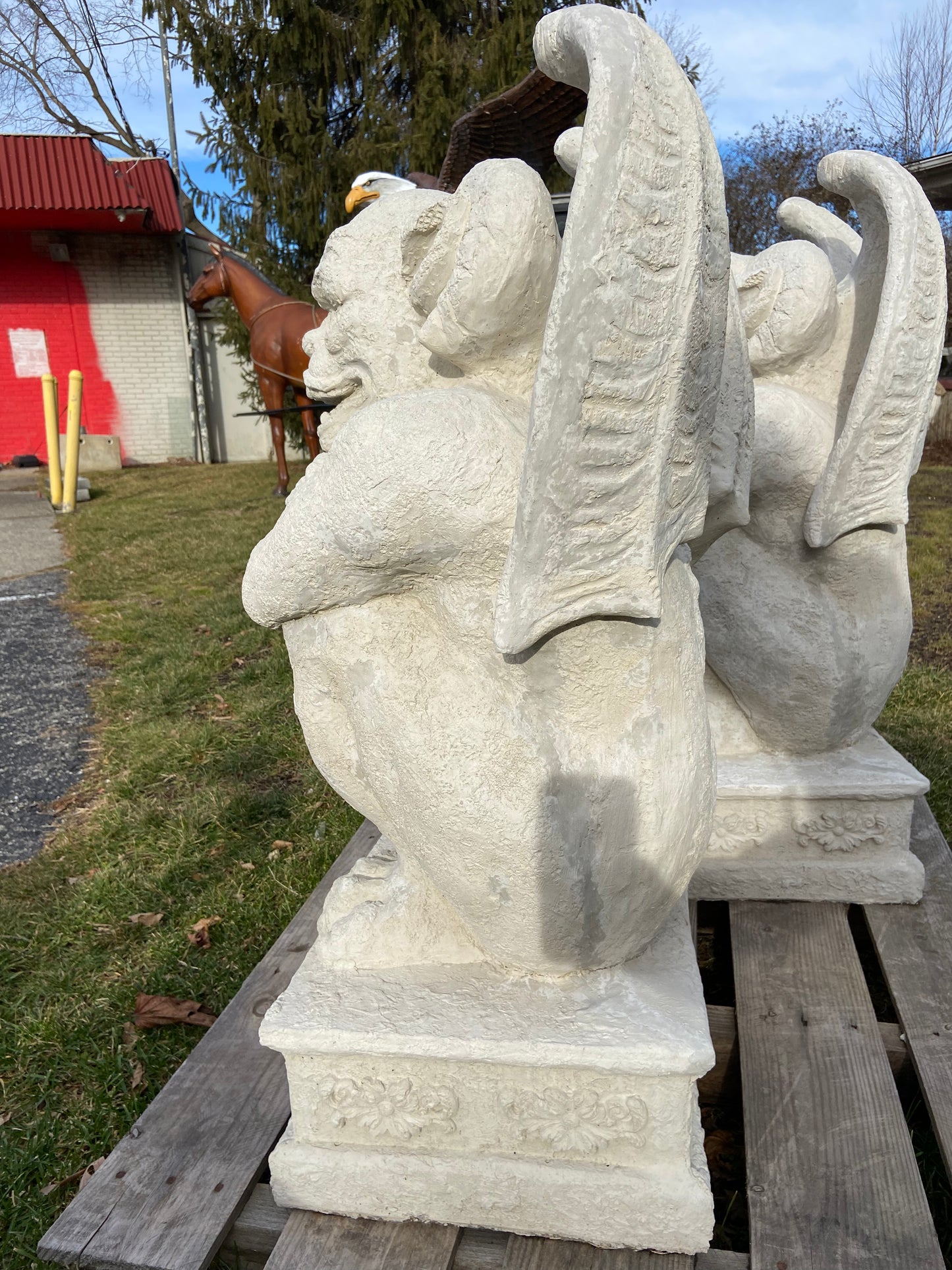 Large Cross Armed Gargoyle