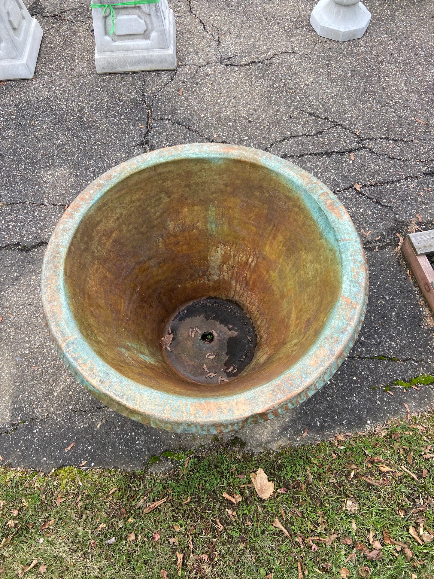 Large Garland Pot